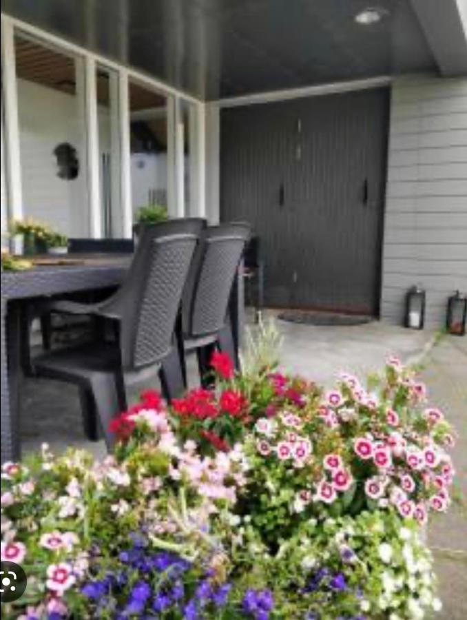 Godaland Guesthouse Hlitharendi Bagian luar foto